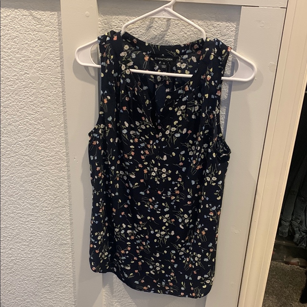 LOFT Sleeveless Blouse Blue Black Elegant